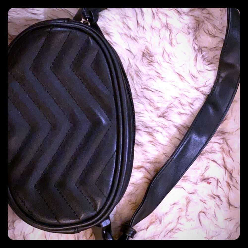 Cute black belt bag